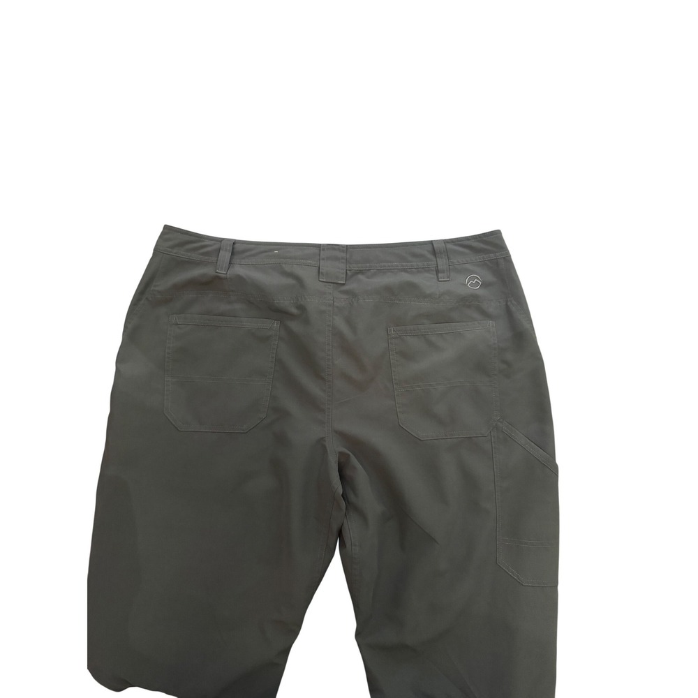 Magellan Outdoors Mens Hiking Pants Charcoal Gray Size 40 Straight Leg Utility - Picture 5 of 6